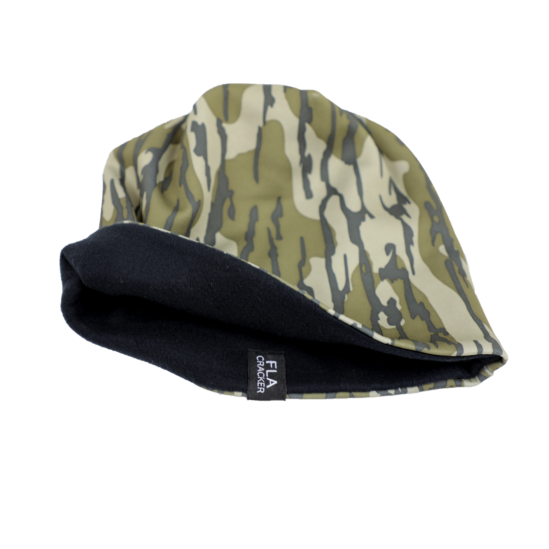 BOTTOMLAND CAMO BEANIE WITH WHITE FC BOOT